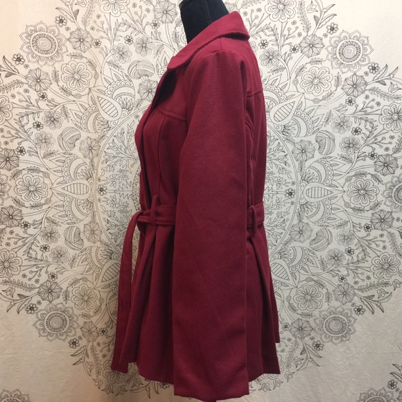 NWOT Red Peacoat, Size Large - Picture 4 of 8